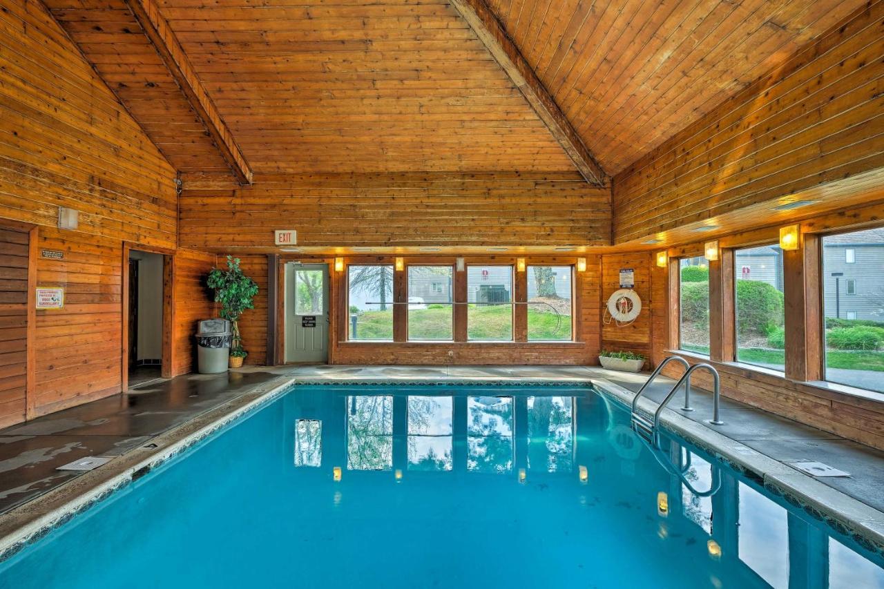 Gatlinburg Condo With Pool, Hot Tub, And Mtn Views! Екстер'єр фото