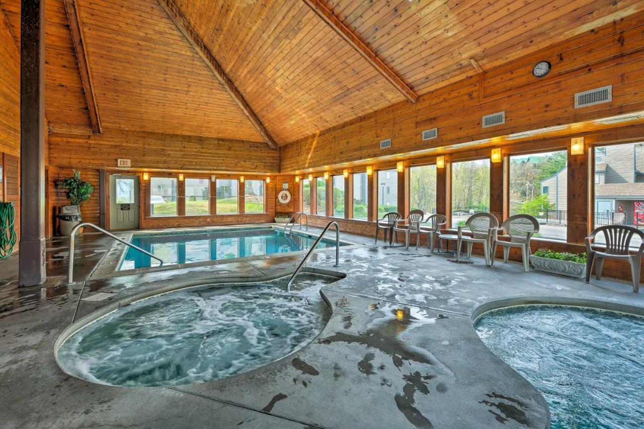 Gatlinburg Condo With Pool, Hot Tub, And Mtn Views! Екстер'єр фото